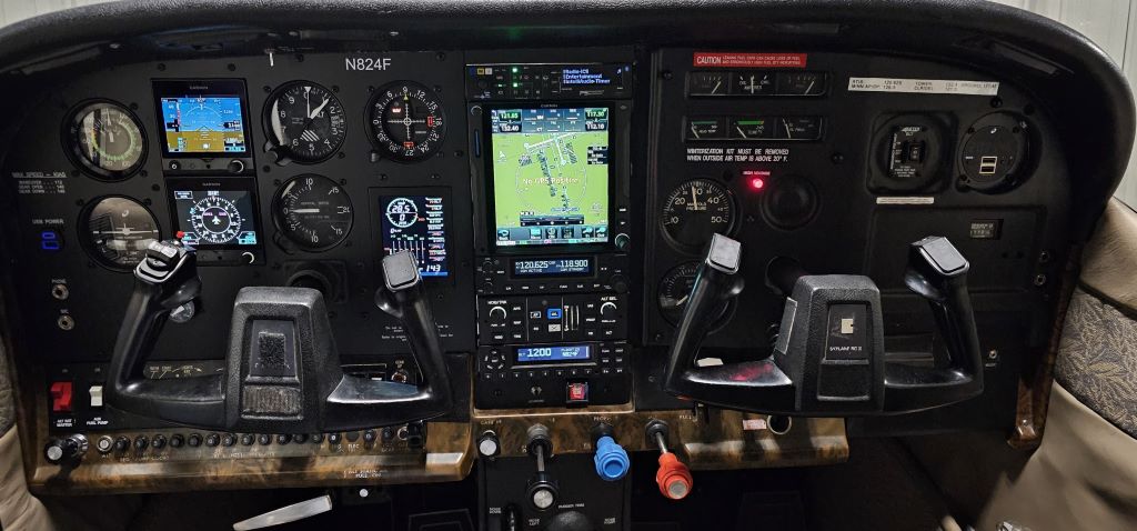 Skylane Panel